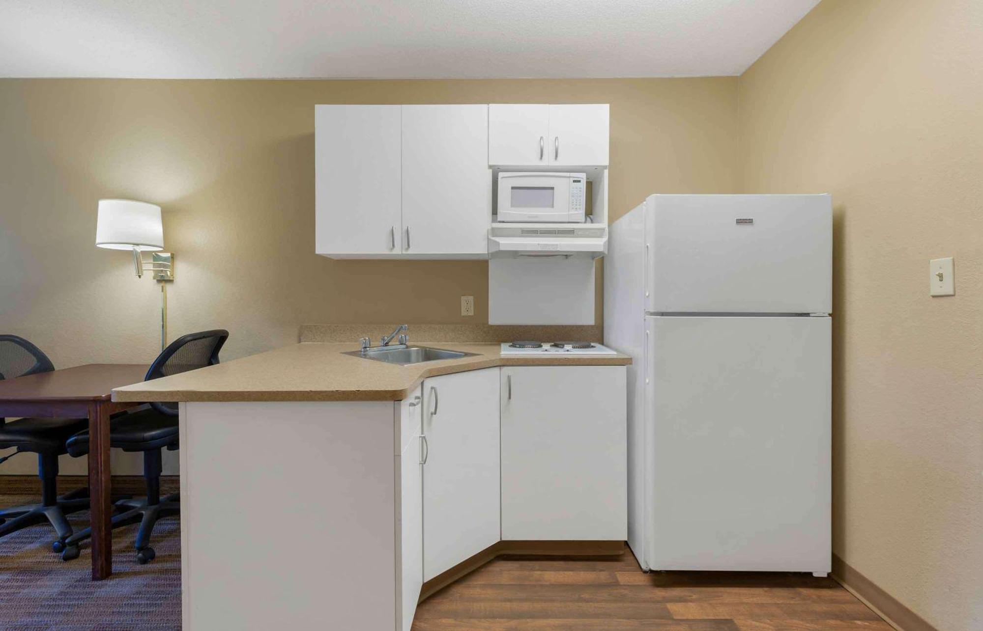 Extended Stay America Select Suites - Chicago - Rolling Meadows Exterior photo