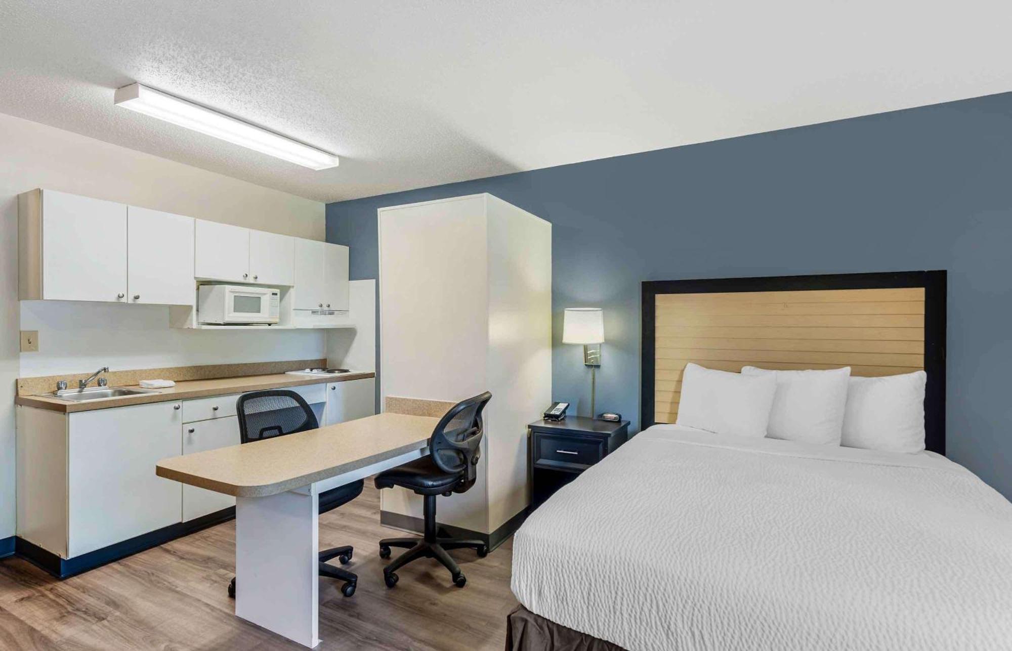 Extended Stay America Select Suites - Chicago - Rolling Meadows Exterior photo